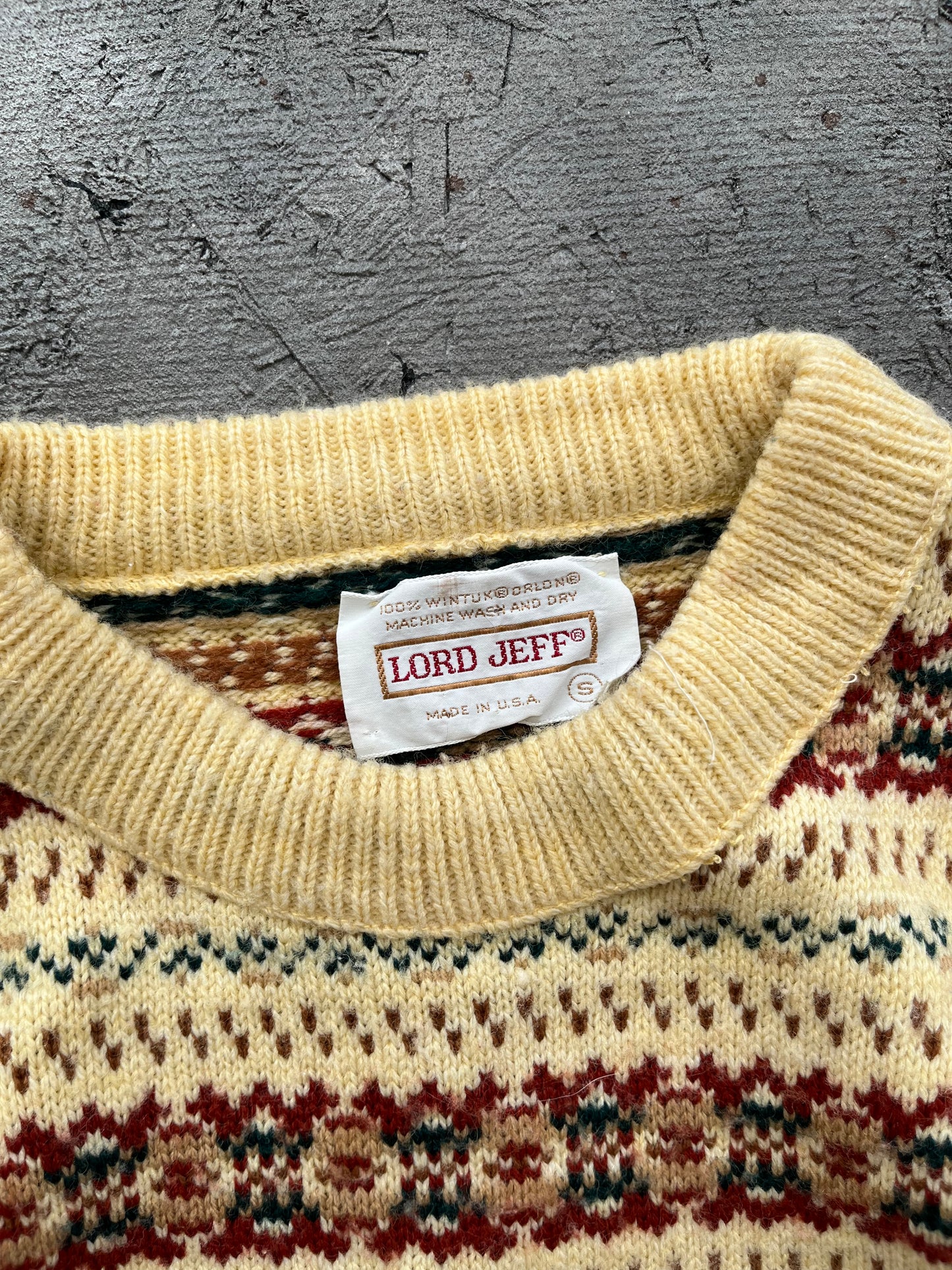 Vintage 1970s Patterned Sweater - S