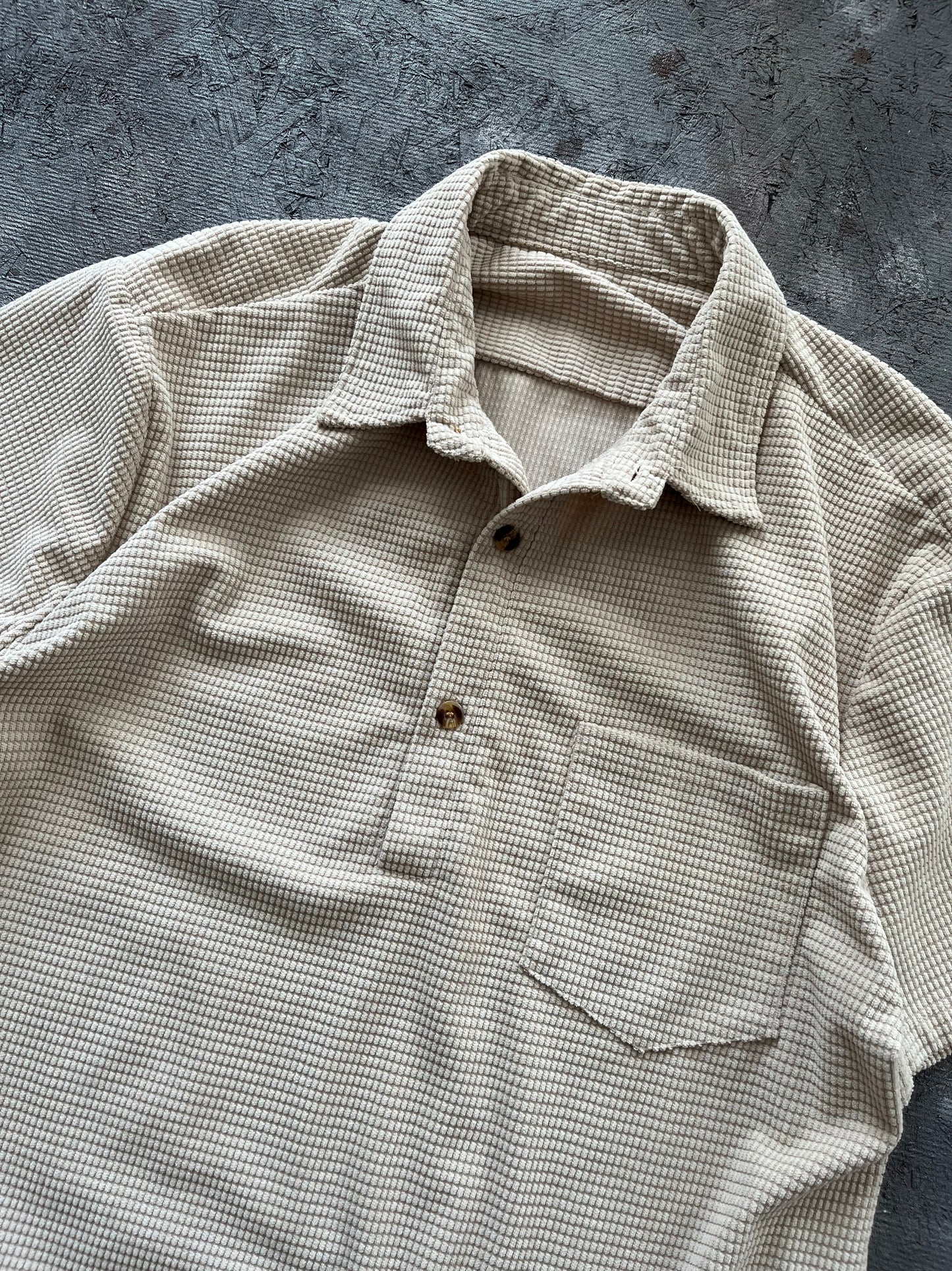 2000s Waffle Shirt - L